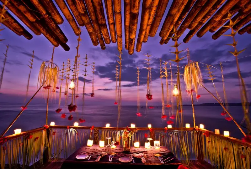 Romantic Honeymoon Dining Coveñas